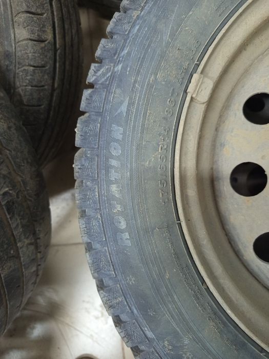 Продам шины с дисками