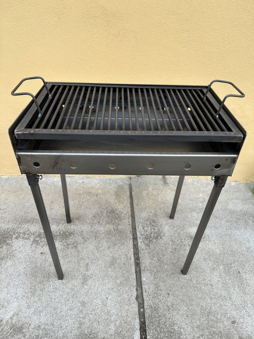 Gratar 60/40 sau pe 2 niveluri