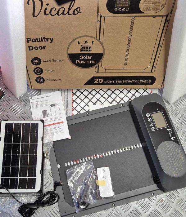 Интелигентната, соларна, автоматична врата за кокошарник