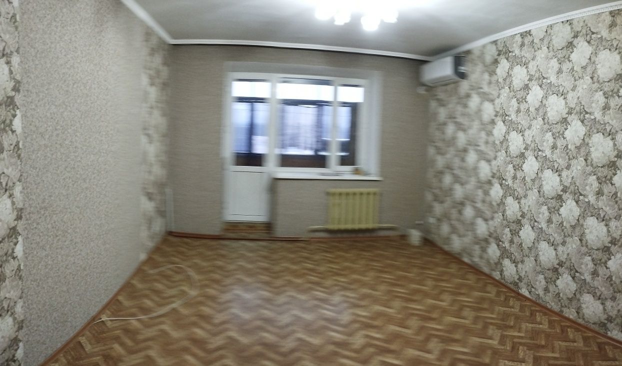 Продам 2хкомнатную квартиру в центре
