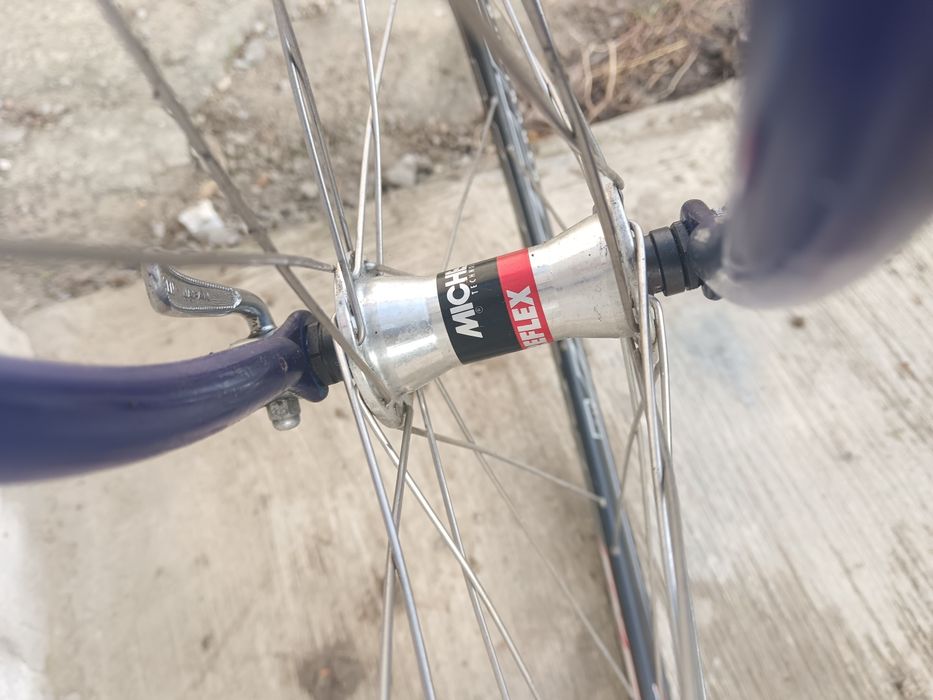 Cursiera Peugeot - competiție