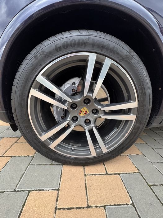 Porsche Cayenne 3.0 Diesel Platinum Edition Led