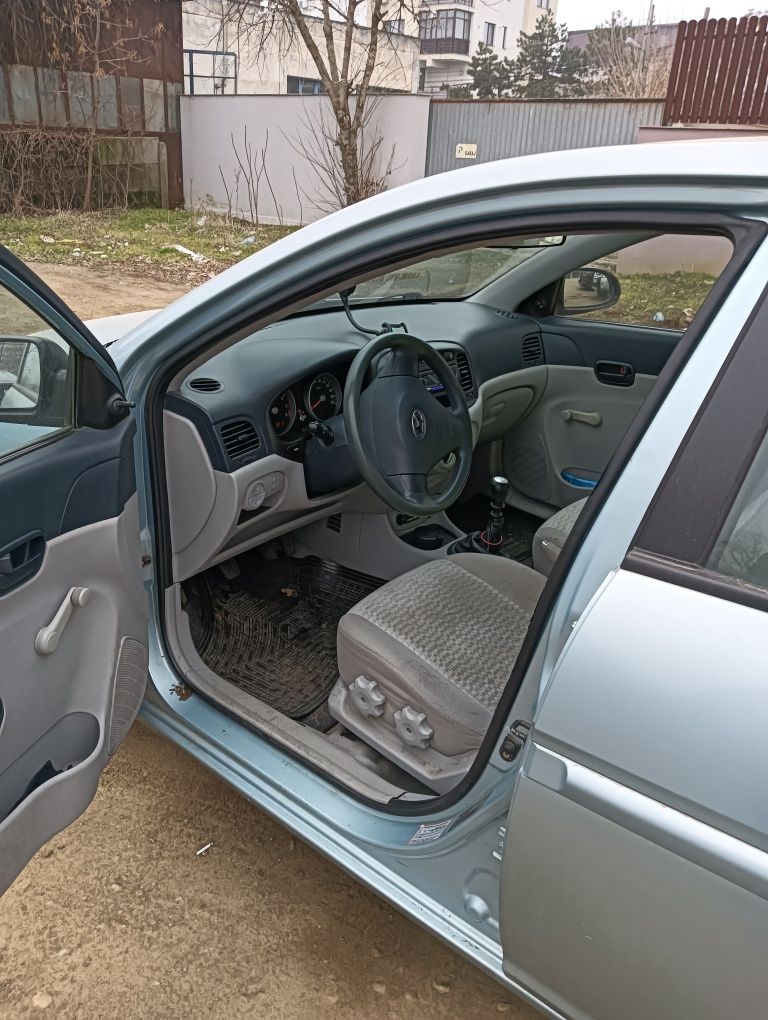 Hyundai accent 2007