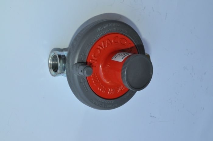 Regulator GPL 7 kg/h cu olandez NOVACOMET 30 mbar