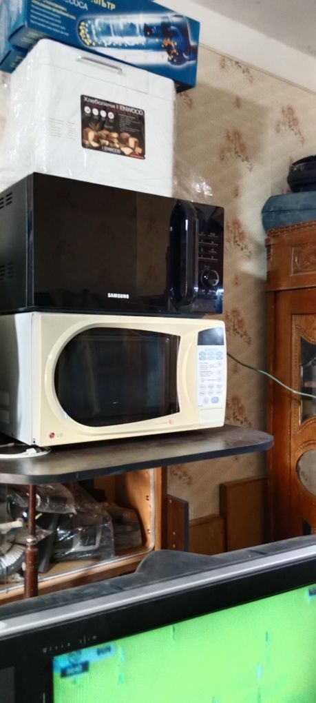 Микраволновака в отличном состояние