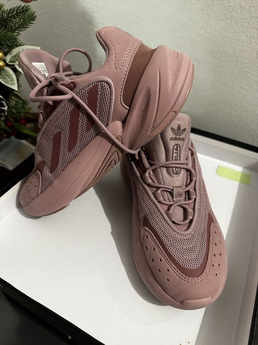 Розови маратонки Adidas