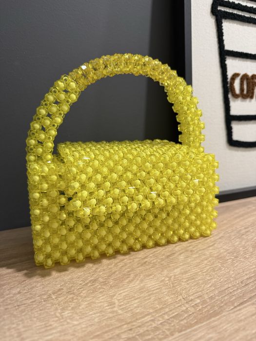 Ръчно направени чанти от мъниста. Различни цветове