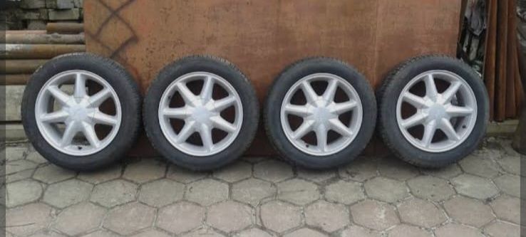Продам резину с дисками в комплекте