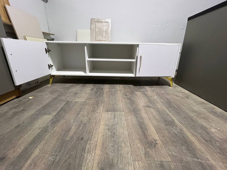 Пад тв тумба свет белие 1.60 см 53см 40см