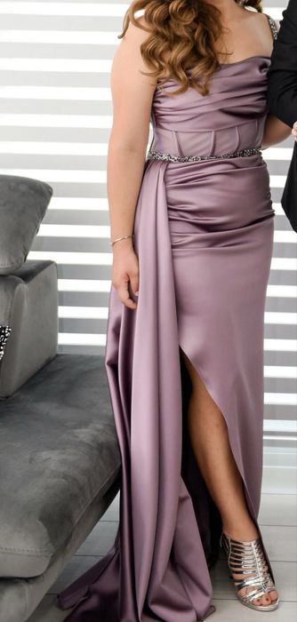 Официална бална рокля