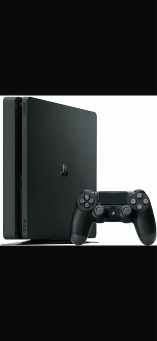 PSP 4 slim  со всеми дисками и 3 джойстика рабочие