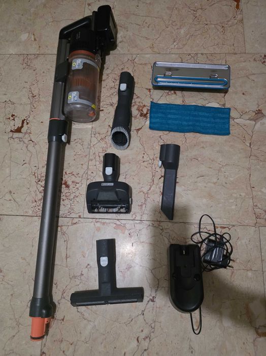 Aspirator vertical Philips XC7055/01, Aqua Seria 7000