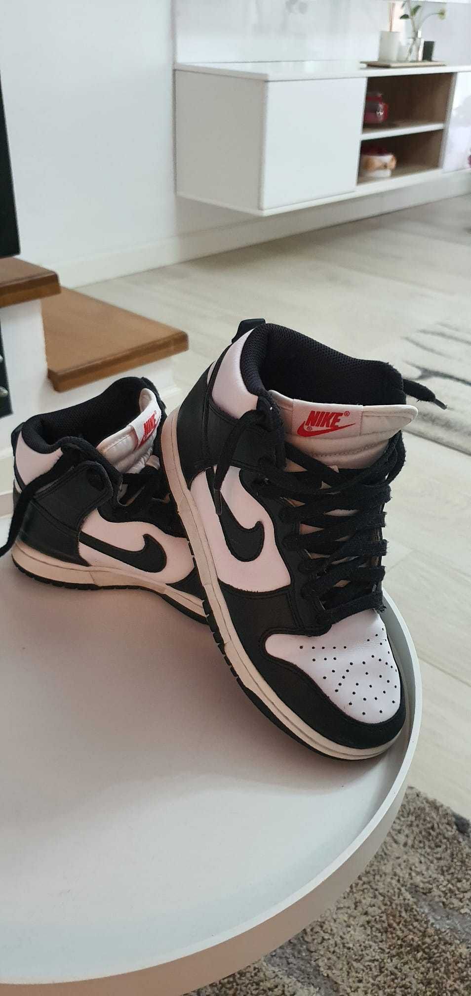 Nike Jordan Panda originali.marimea 37.5.putin folositi