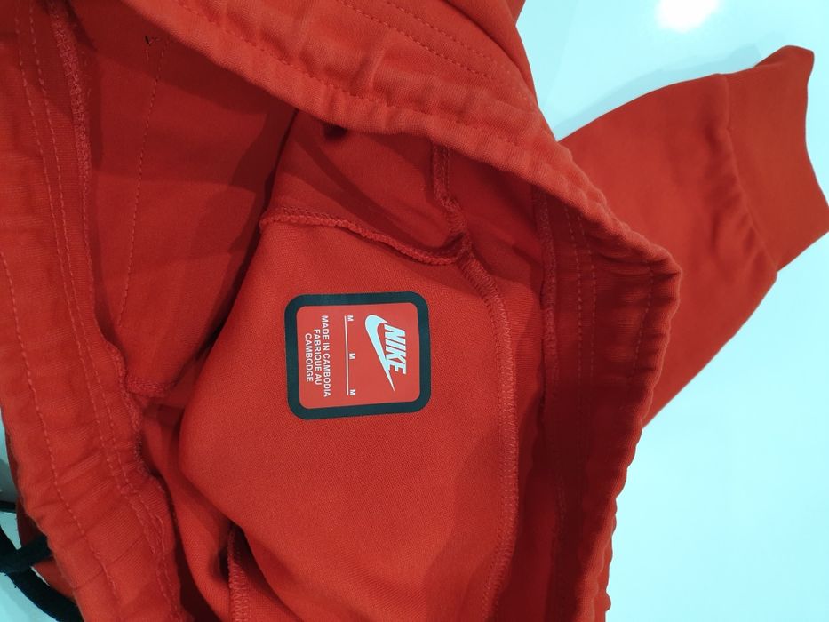 Nike мъжки екип 120 лева