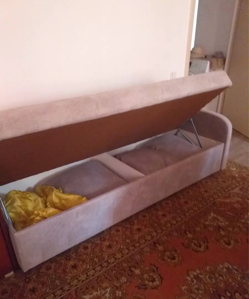 Продам диван