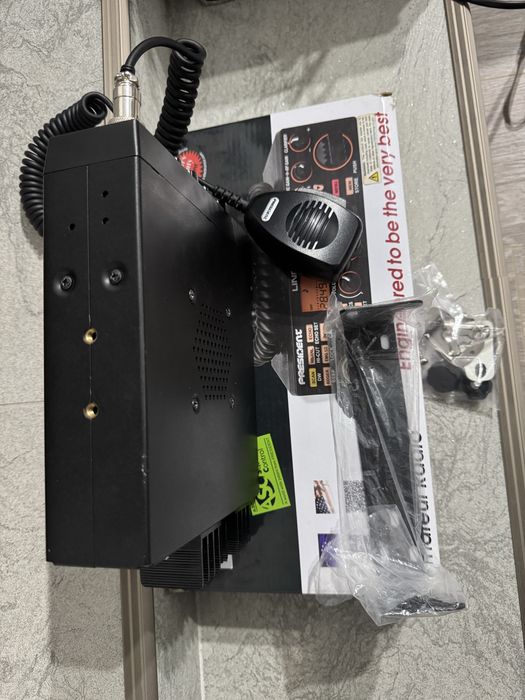 Statie Radio Cb President Lincoln II+