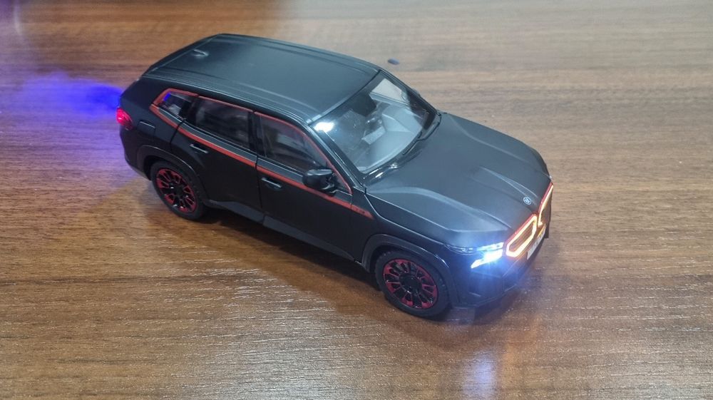 BMW  моделька. Металлическая