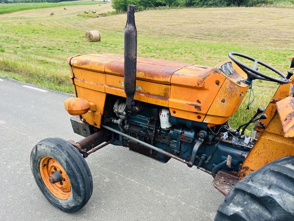 Tractor Fiat 550 de 55cp în 4 cilindri cu două manete Adus Recent