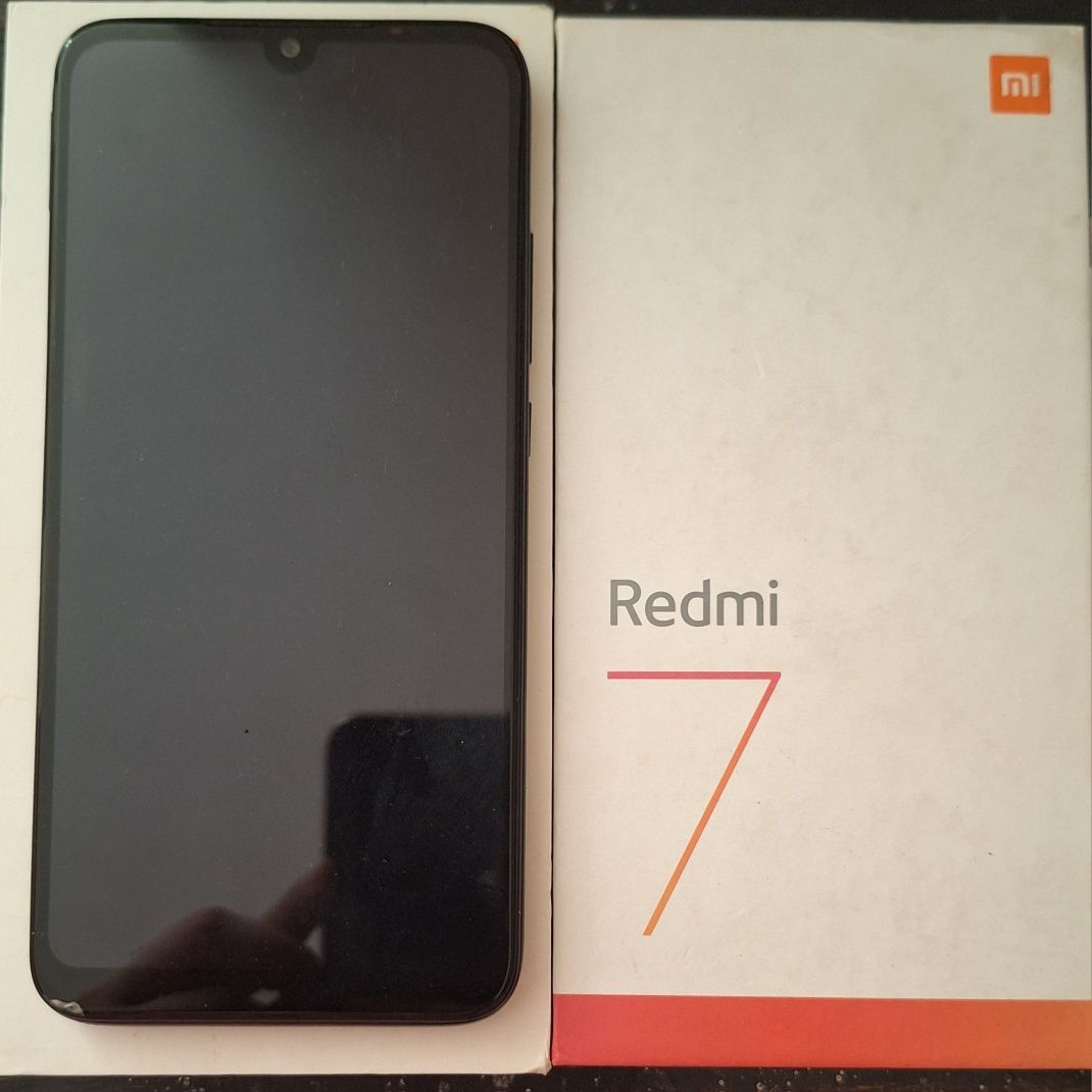 Redmi 7   3/64 Gb