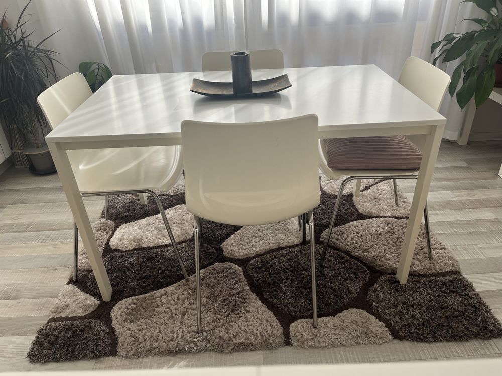 Трапезарни столове Ikea 4 бр.