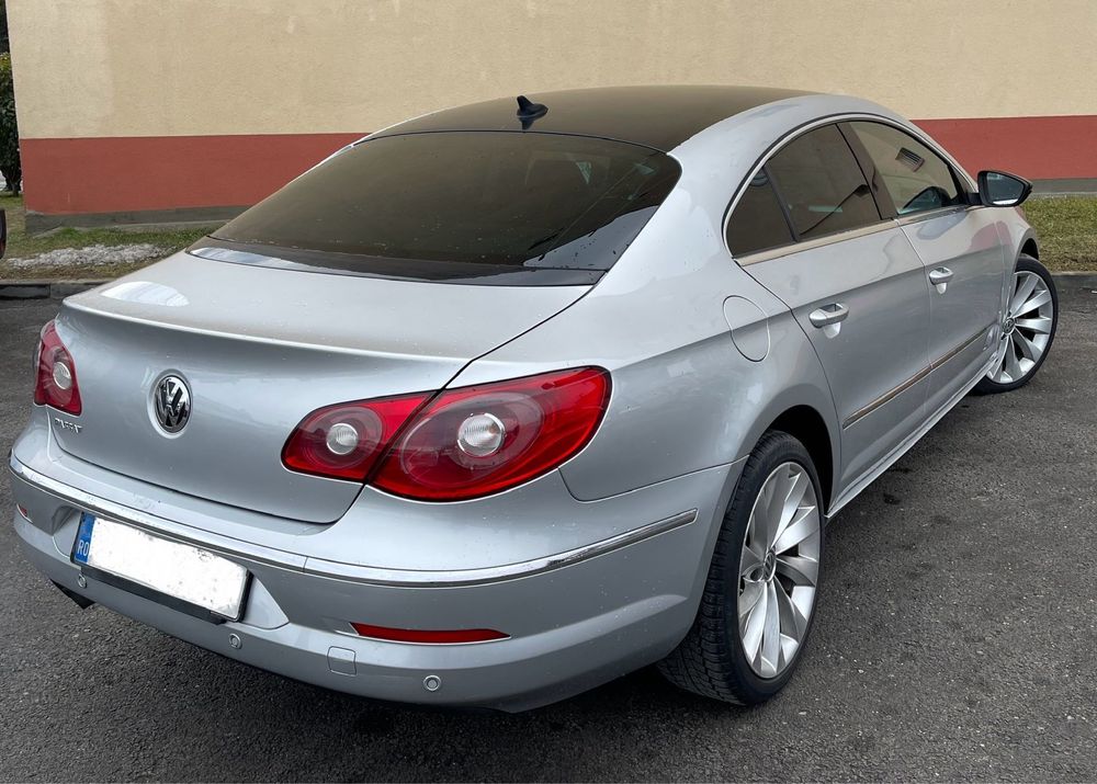 Volkswagen Passat CC 2.0 TDi 170 cp DSG