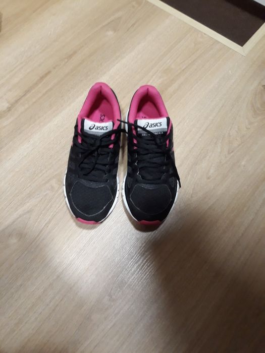 Маратонки Kappa и Asics