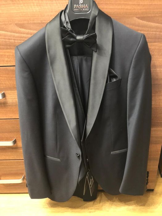 Costum elegant, impecabil