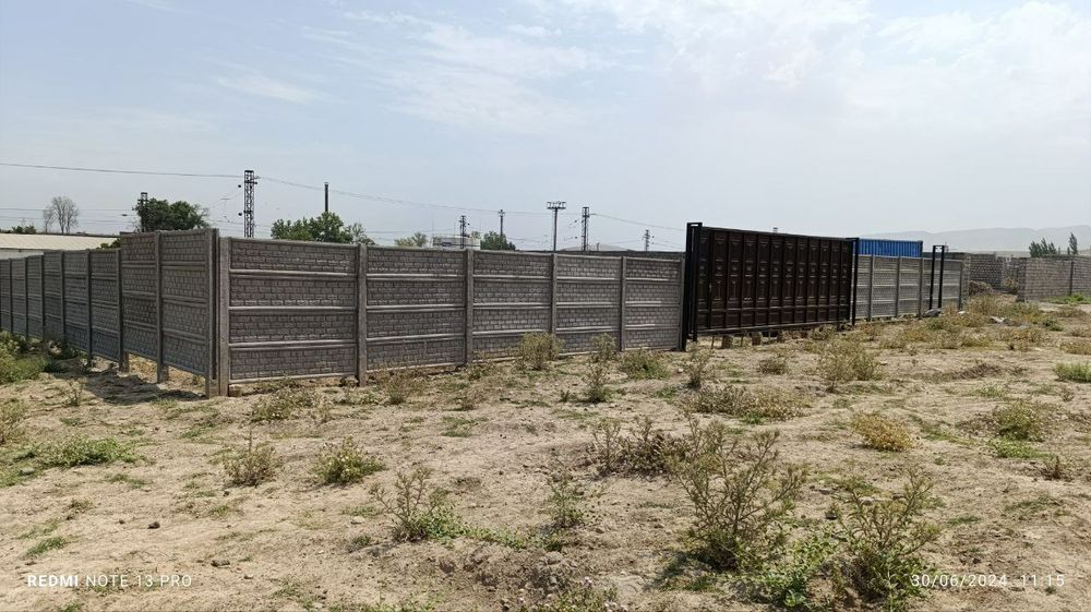 Продается забор вместе с раздвижными воротами