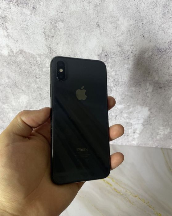 Продам Iphone X.