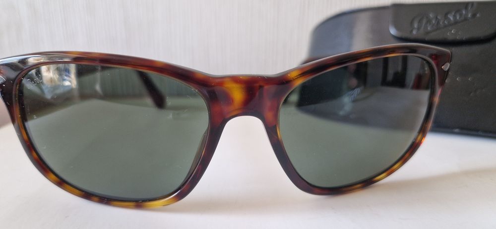 Очки Persol солнцезащитные, солнечные