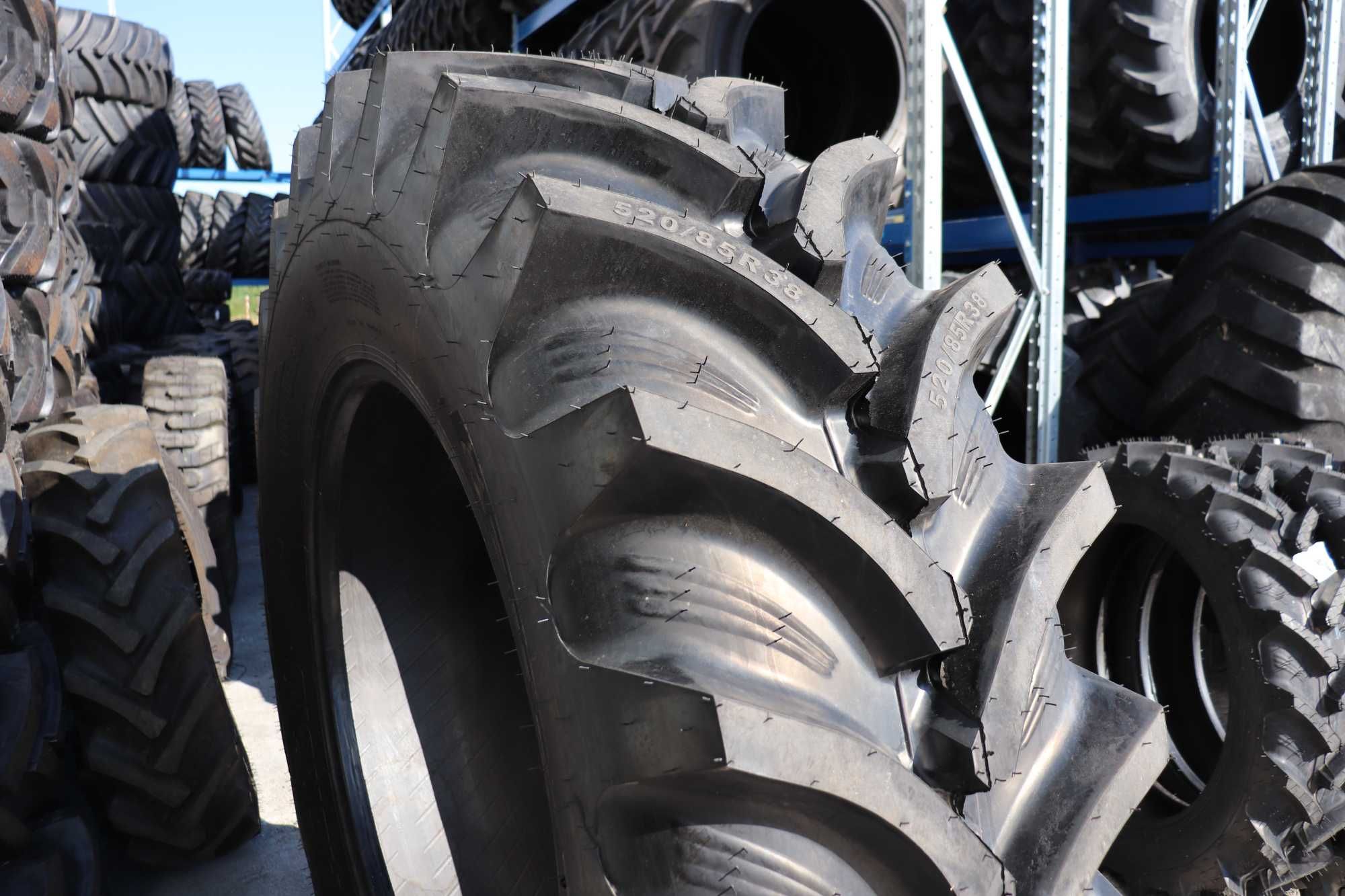 520/85R38 marca OZKA cauciucuri radiale 20.8R38 anvelope noi TRACTOR