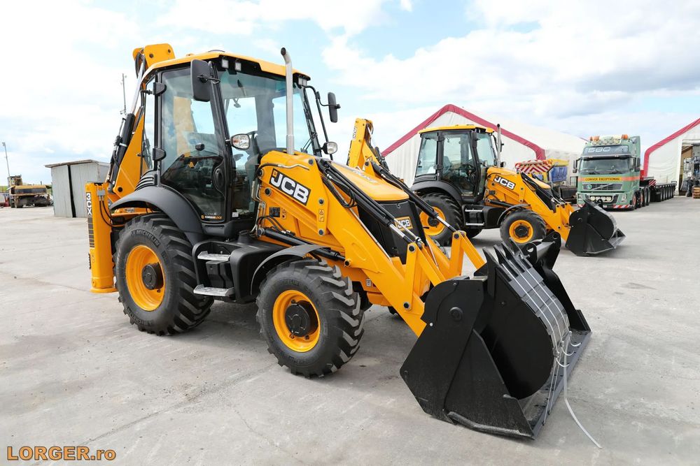 JCB 3CX Buldoexcavator JCB 3CX NOU din anul 2024
