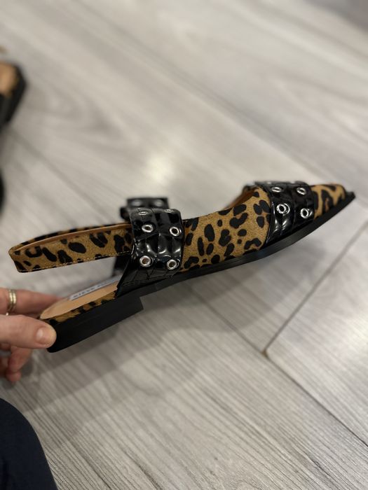Sa dale STEVE MADDEN leopard noi