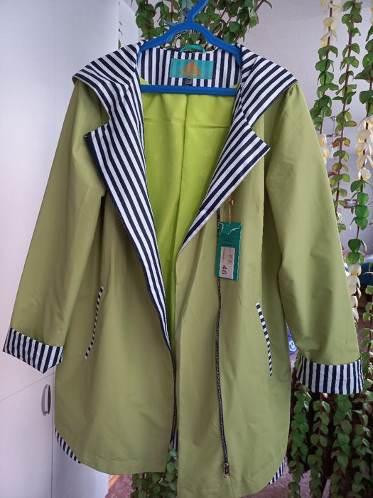 Новый привозной плащ,46раз.