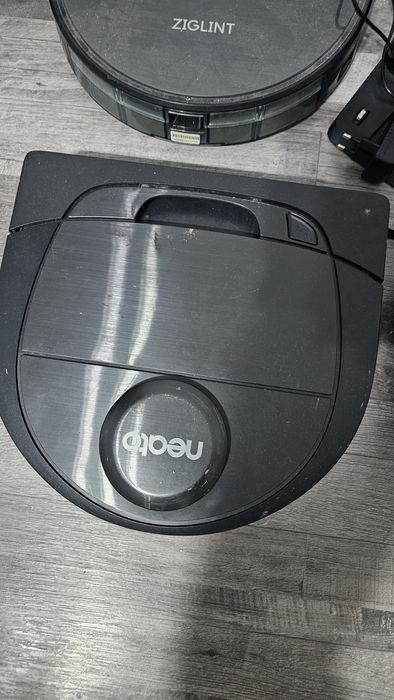 Aspiratoare/Roboti Neato/ZooZee/Ziglint/Irobot