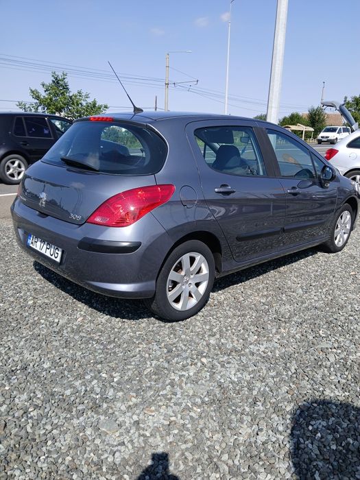 2008 Peugeot 308 - 1.4 90CP - Clima / Recent inmatriculat in Romania!