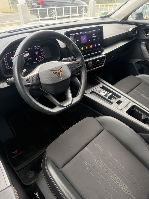 Cupra Formentor   .