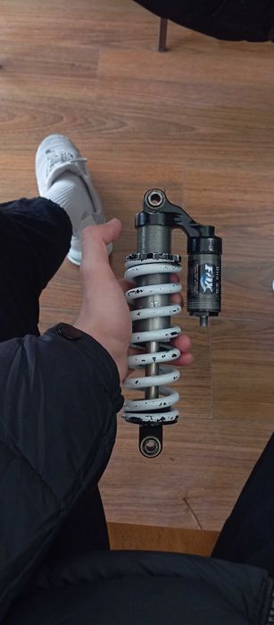 Заден амортисьор (шок) за колело fox dhx3.0 230mm