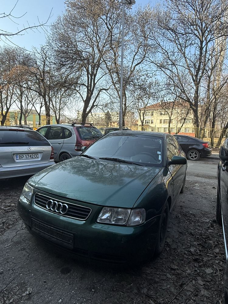 Продава се на части Ауди А3