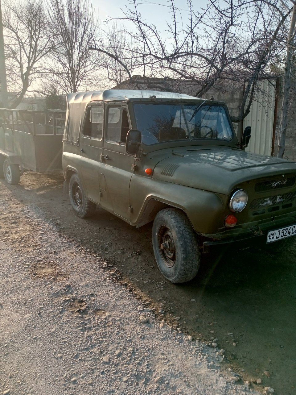 Срочно срочно срочно Uaz 469 притцеп 2 мостлик