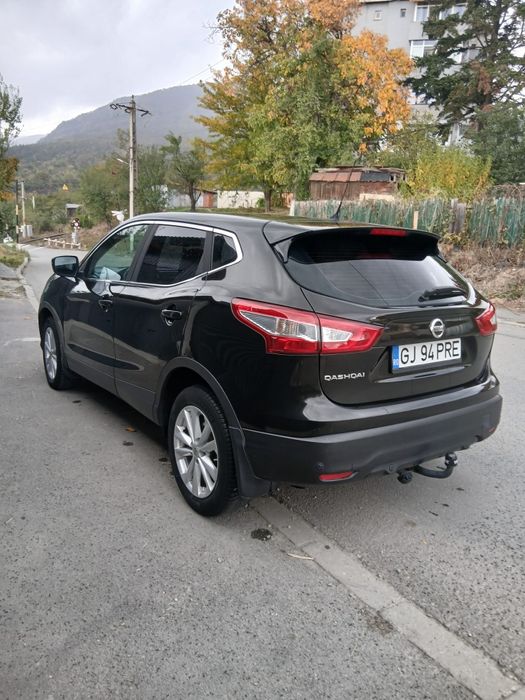 Nissan Qashqai j11