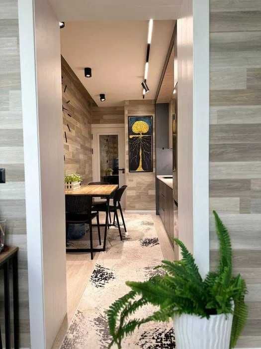 Продаётся просторная 5-комнатная квартира в Юнусабадском районе Ц-6