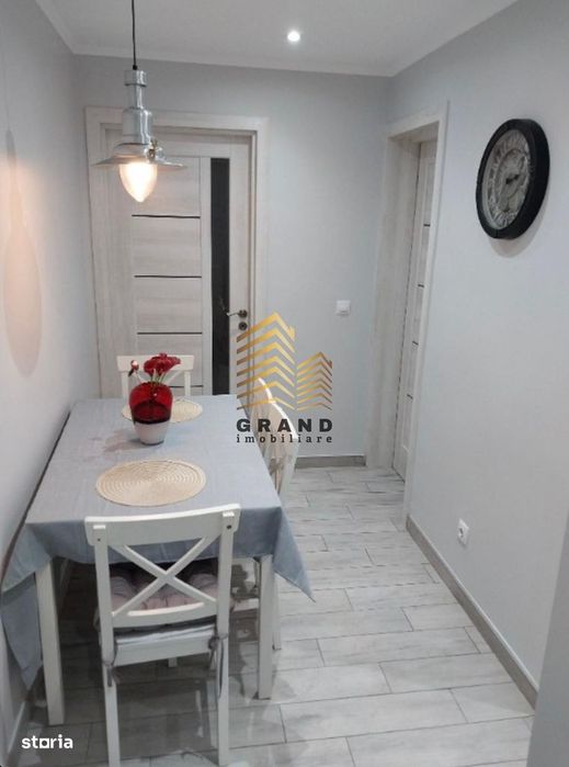 Apartament ~ Chirie ~ Semidecomandat