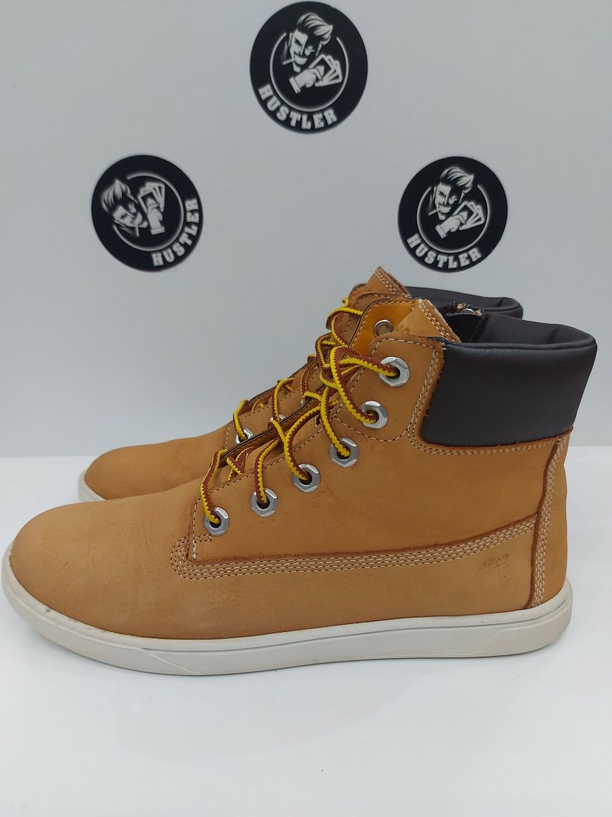 Дамски зимни обувки TIMBERLAND. Номер 40