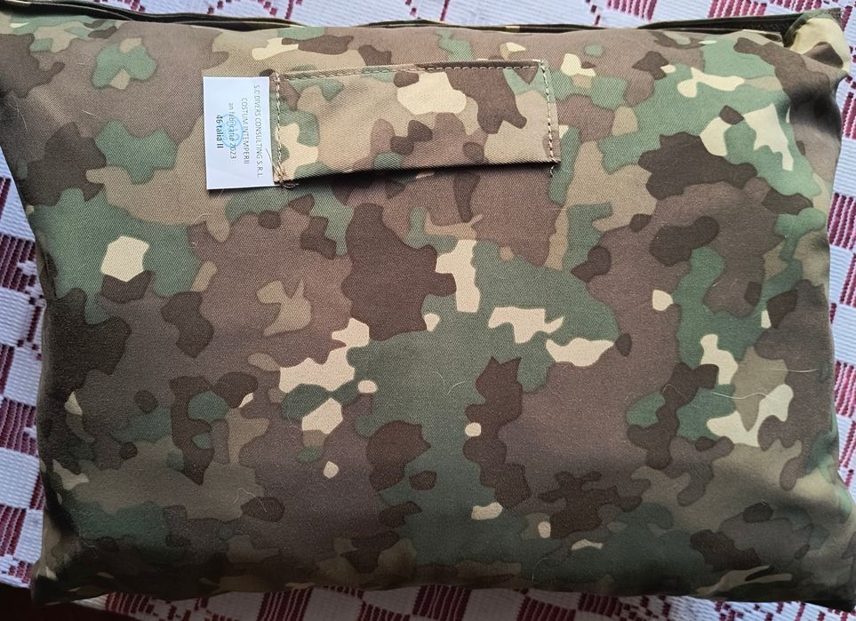 Haine militare de instrucție