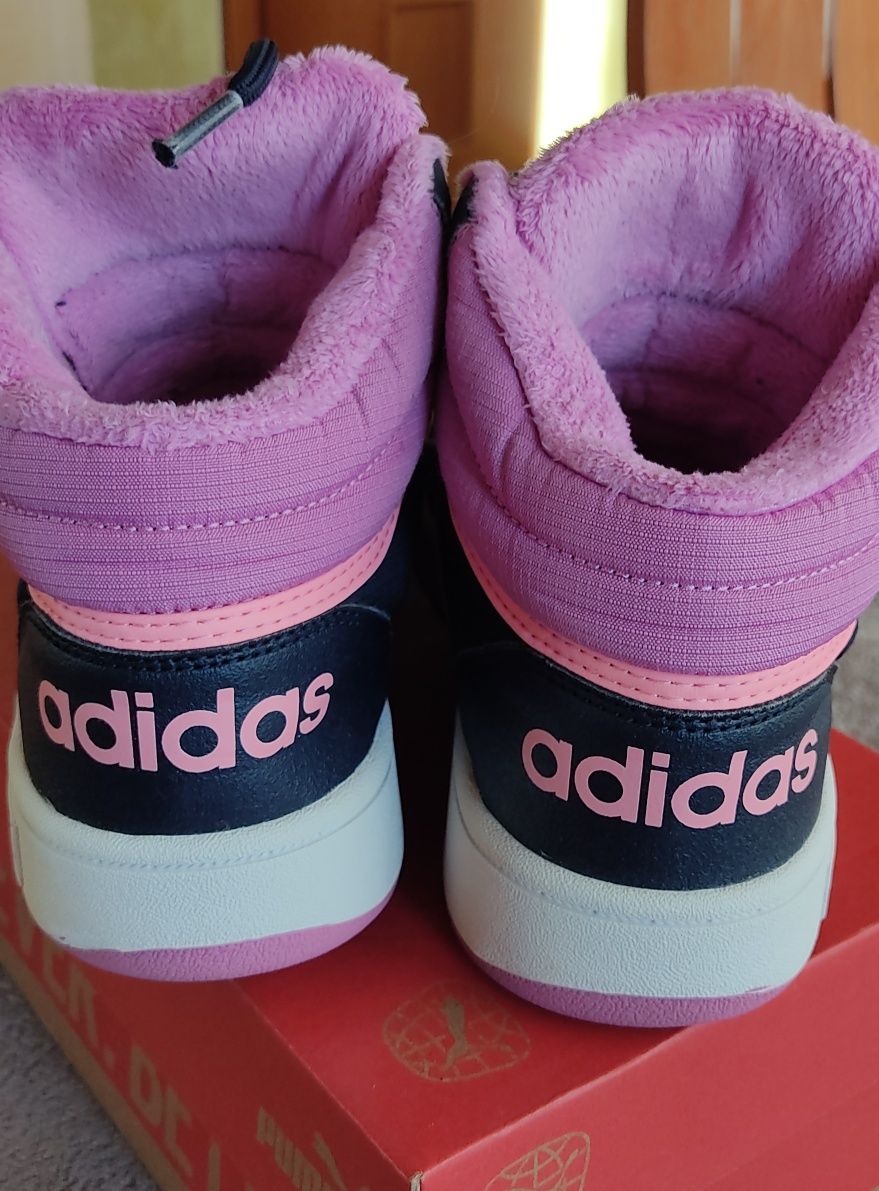 Спортни боти Adidas