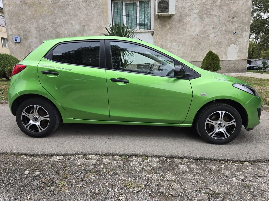 Mazda 2 От Германия 107000км.4врати. Климатик