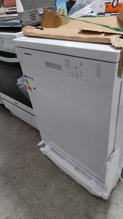 Чисто нова Съдомиялна машина Heinner 60 см  Aquastop Half load