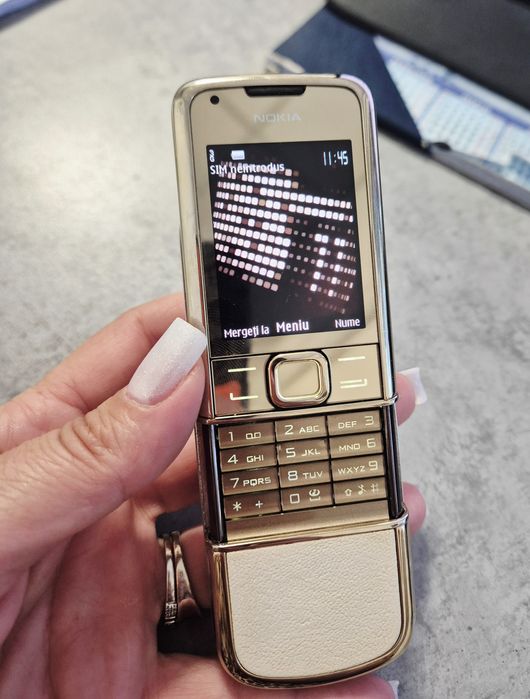Nokia 8800 ARTE Gold Edition (model vintage de lux)