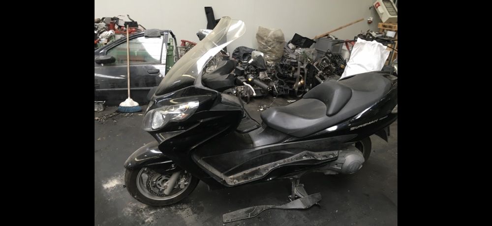 Suzuki burgman 400 an 2008 piese